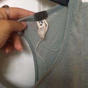 Free people top. Cute & flowy!